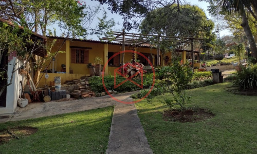 Chácara em Loteamento Aberto em Ibiúna!!