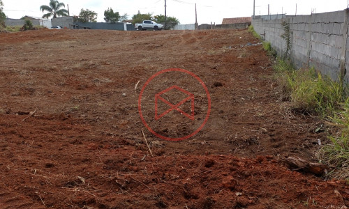 Terreno em Ibiúna, antes do centro!!