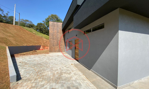 Chácara em Condomínio Fechado em Ibiúna!!