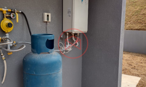 Chácara em Condomínio Fechado em Ibiúna!!