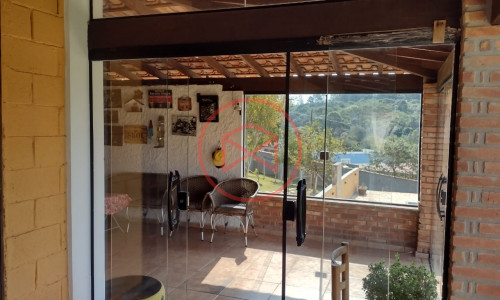 Chácara em Ibiúna Próximo ao Centro !