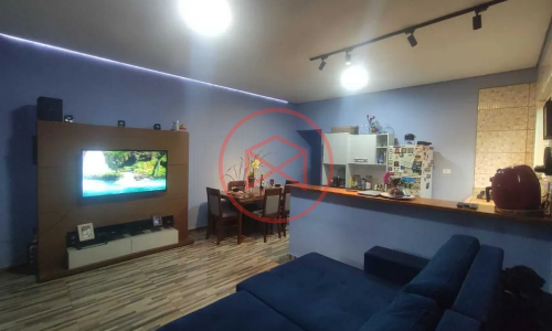 Casa no Centro de Ibiúna!