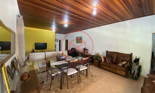 Chácara em Ibiúna Próximo a Represa!!!