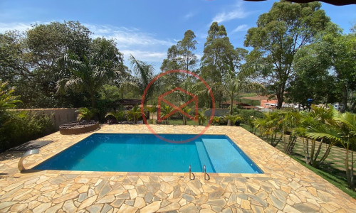 Chácara em Ibiúna Próximo a Represa!!!