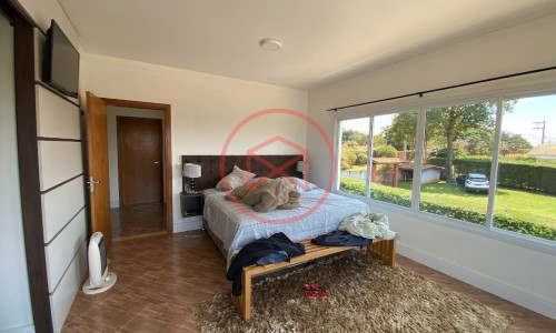 Chácara em Ibiúna próximo à Represa !!!