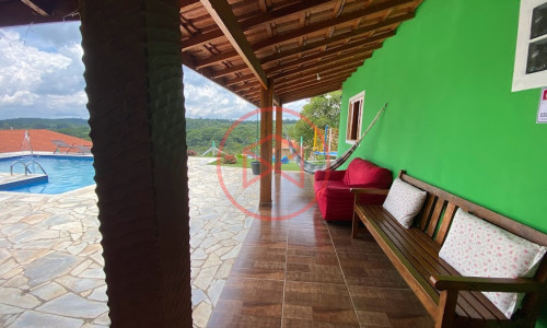 Chácara Próximo do Centro de Ibiúna!!