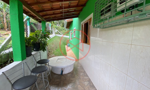 Chácara Próximo do Centro de Ibiúna!!