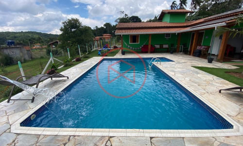 Chácara Próximo do Centro de Ibiúna!!
