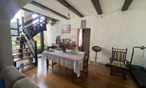 Chácara em Condomínio Fechado no centro de Ibiúna!!