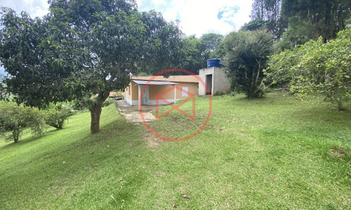 Chácara em Loteamento Aberto em Ibiúna!