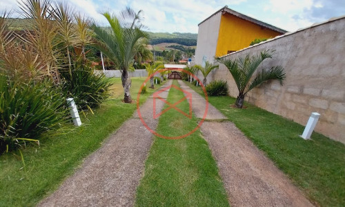 Chacara em Condomínio Fechado!!