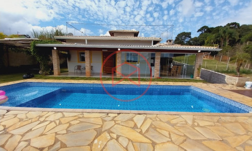 Chacara em Condomínio Fechado!!