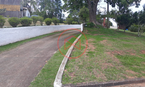 Chácara com 15.000 mts em Ibiúna!