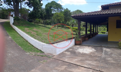 Chácara com 15.000 mts em Ibiúna!