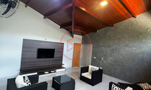 Chácara em Condomínio Próximo do Centro!!