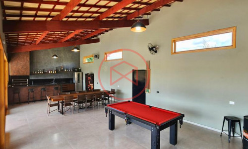 Chácara em Condomínio Próximo do Centro!!