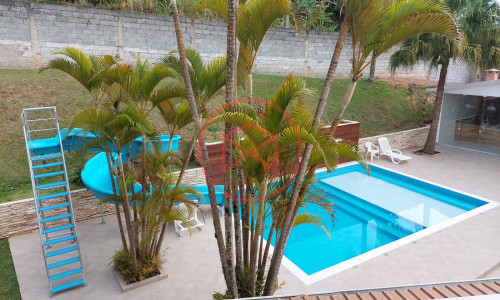 Chácara com 5.000 mts antes do Centro de Ibiúna