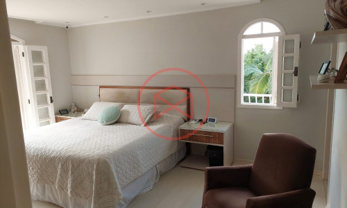 Chácara com 5.000 mts antes do Centro de Ibiúna