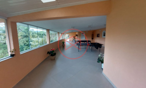 Chácara com 5.000 mts antes do Centro de Ibiúna