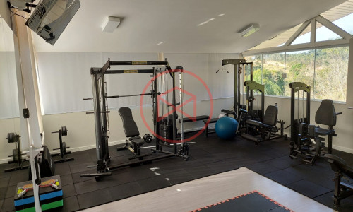 Chácara com 5.000 mts antes do Centro de Ibiúna