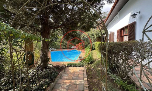 Chácara em Condomínio Antes do Centro de Ibiúna!!