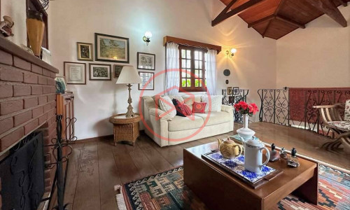 Chácara em Condomínio Antes do Centro de Ibiúna!!