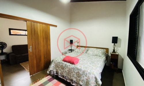 Chácara em Condomínio Fechado em Ibiúna!!