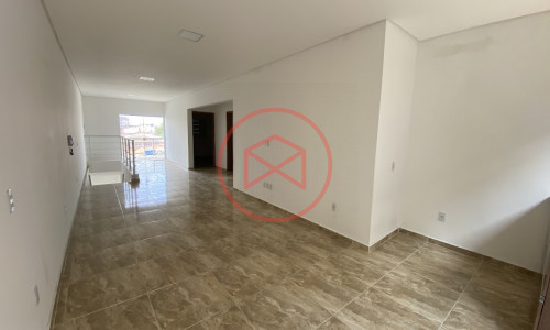 Sobrado no Centro de Ibiúna