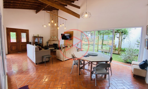 Chácara em Condomínio Fechado em Ibiúna!!