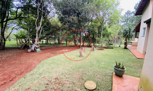 Chácara em Condomínio Fechado em Ibiúna!!