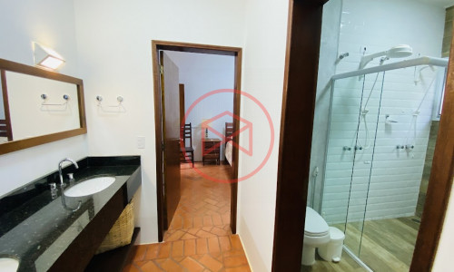 Chácara em Condomínio Fechado em Ibiúna!!