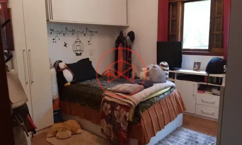 Chácara em Condomínio Antes do Centro de Ibiúna!!