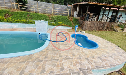 Chácara Próximo do Centro de Ibiúna!!