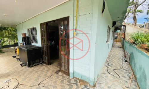 Chácara Próximo do Centro de Ibiúna!!