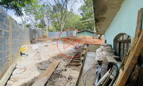 Chácara Próximo do Centro de Ibiúna!!