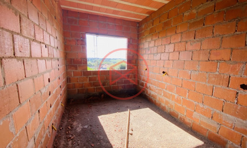 Chácara em Condomínio Antes do Centro de Ibiúna!!