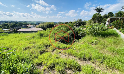 Chácara em Condomínio Antes do Centro de Ibiúna!!