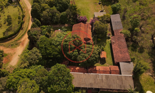 Chácara Antes do Centro de Ibiúna!!