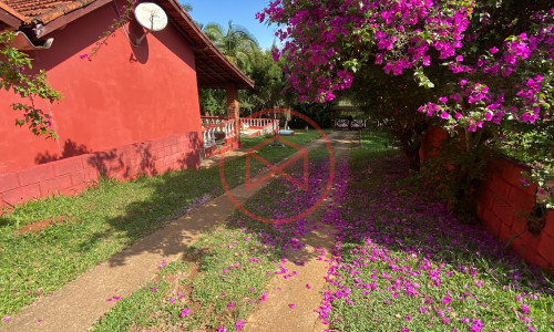 Chácara Antes do Centro de Ibiúna!!