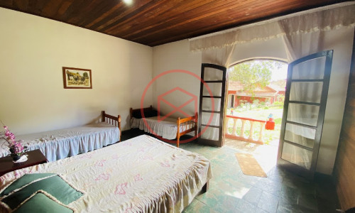 Chácara Antes do Centro de Ibiúna!!