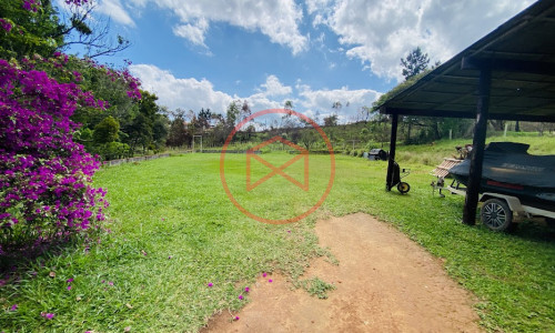 Chácara Antes do Centro de Ibiúna!!