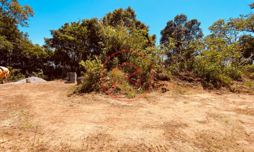 Lote em condomínio fechado!!