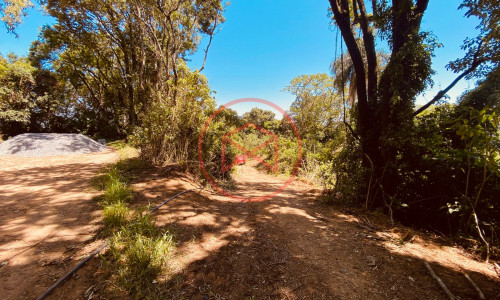 Lote em condomínio fechado!!
