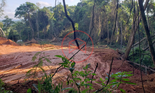 Lote em Condomínio Fechado em Ibiúna!!