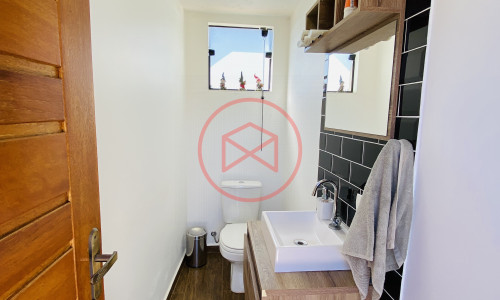 Casa em Condomínio de Alto Padrão!