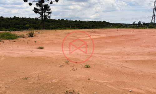 Lote em Ibiúna antes do Centro da cidade!