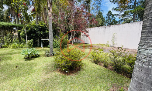 Chácara em Condomínio