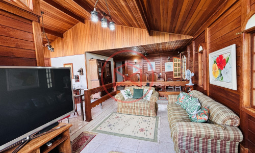 Chácara em condomínio Fechado Próximo ao centro de Ibiúna