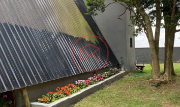 Chalé antes do centro de Ibiúna