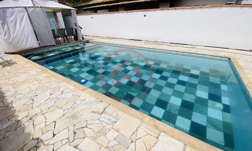 Casa em Condomínio Fechado antes do centro de Ibiúna.